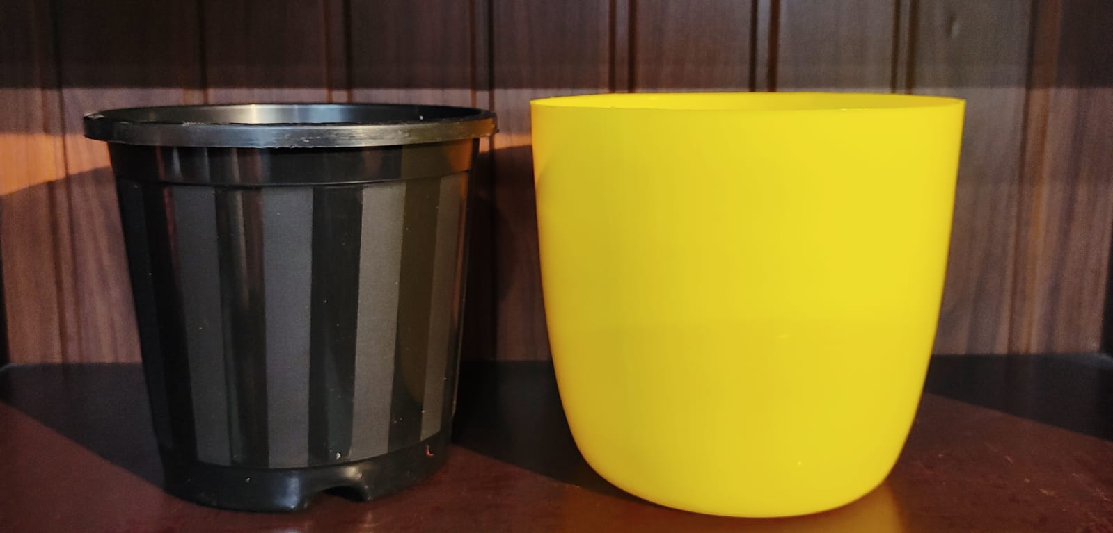 MINI SELF WATERING POT Yellow +INNER POT