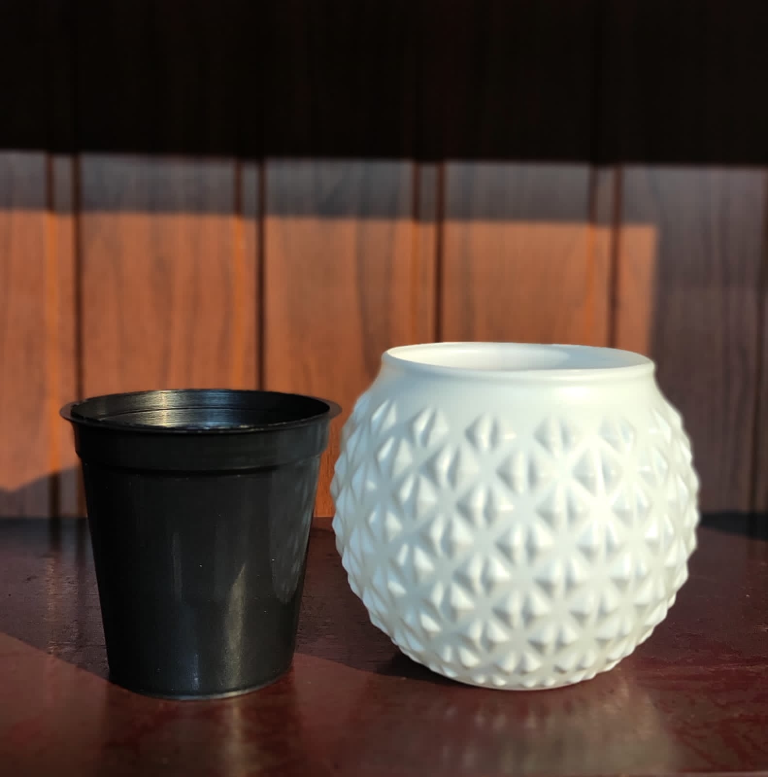 PINEAPPLE POT WHITE+INNER