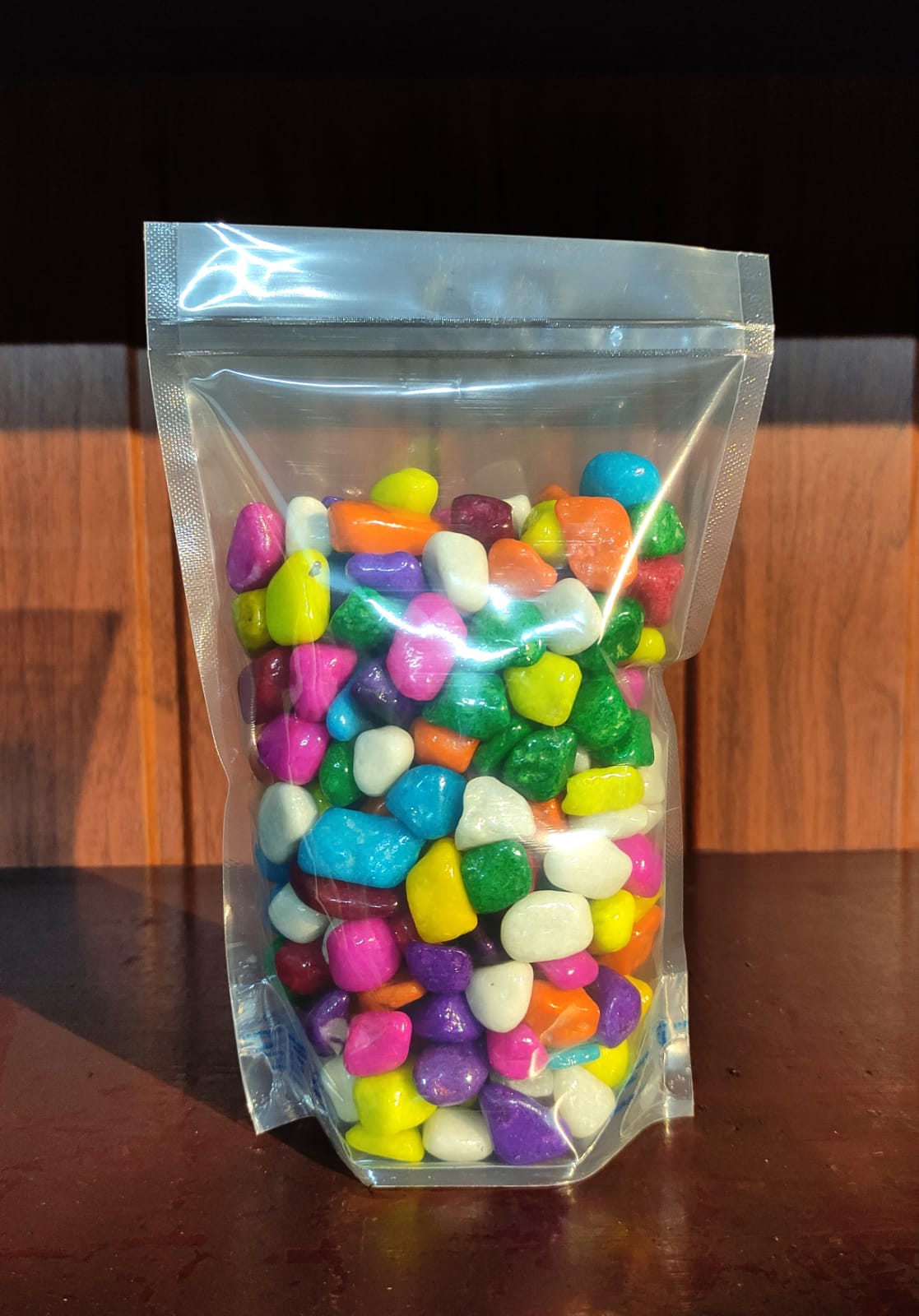 MIXED PEBBLES
