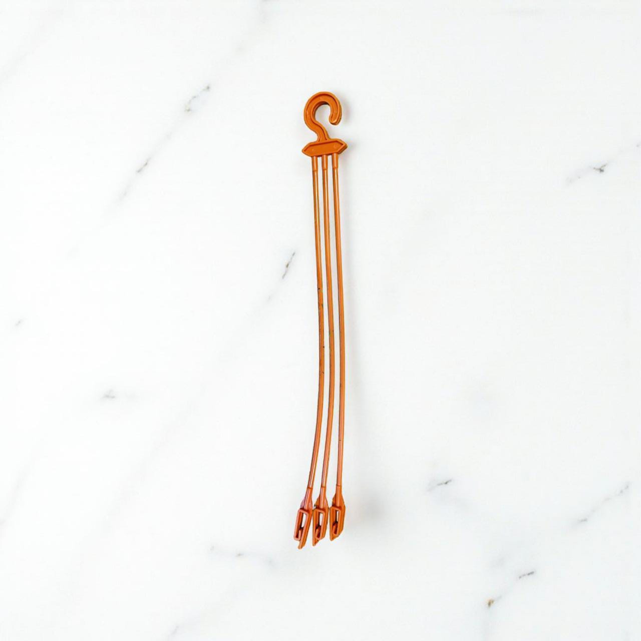 PLASTIC POT HANGER BROWN set of 10