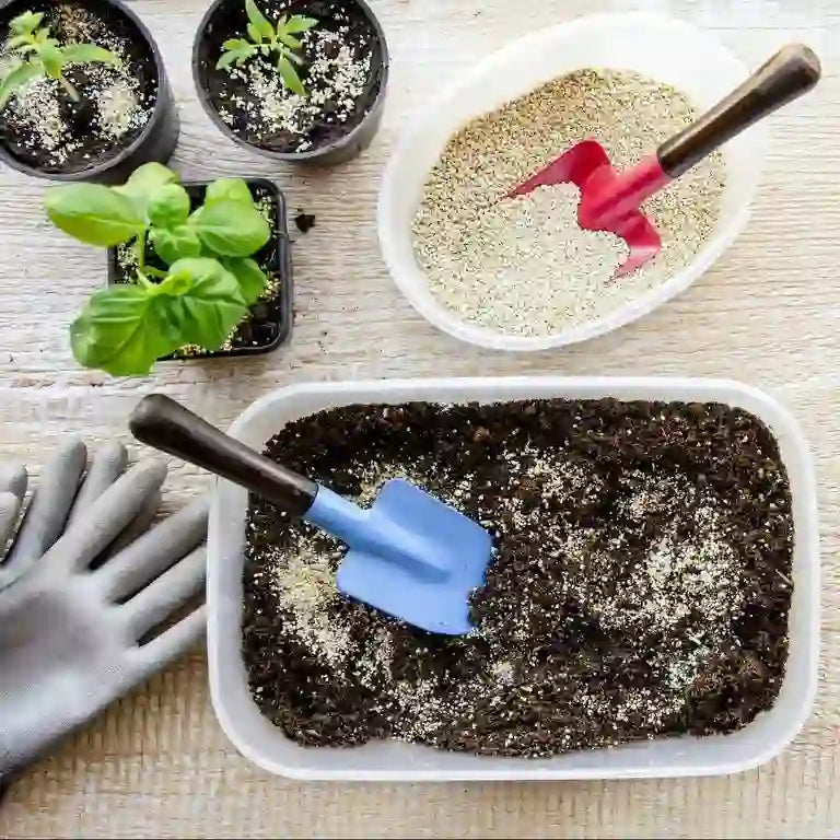 Perlite (Potting Mix Ingredient)