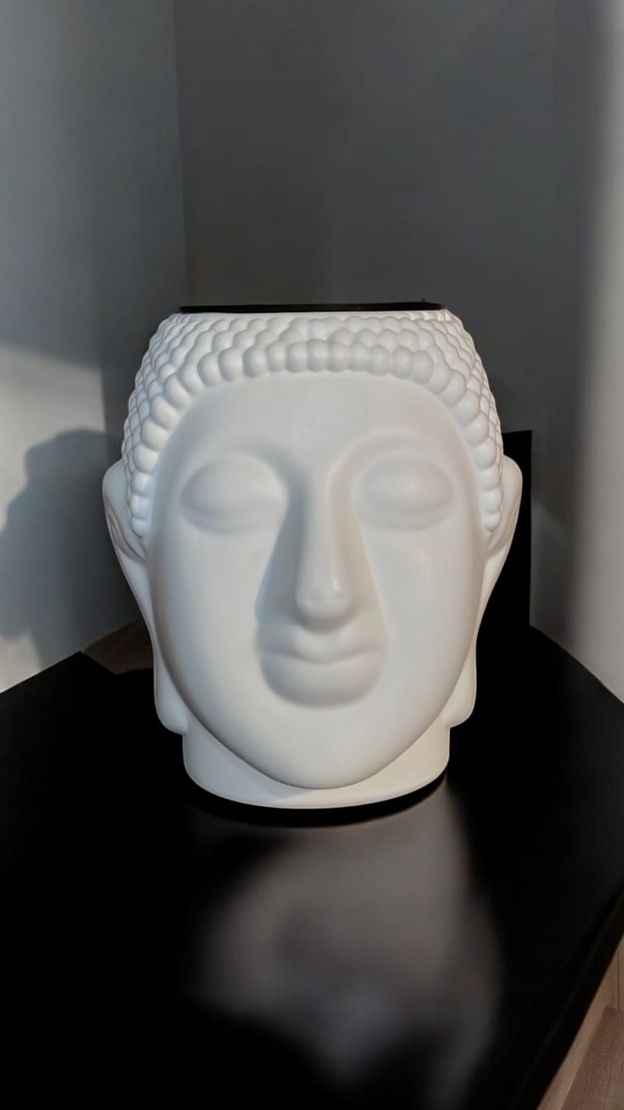 Buddha Medium White Pot