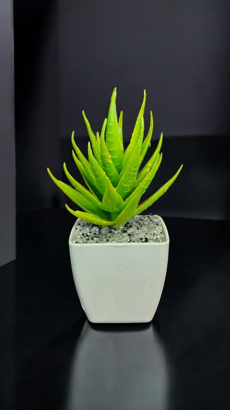 ARTIFICIAL PLANT Aloevera